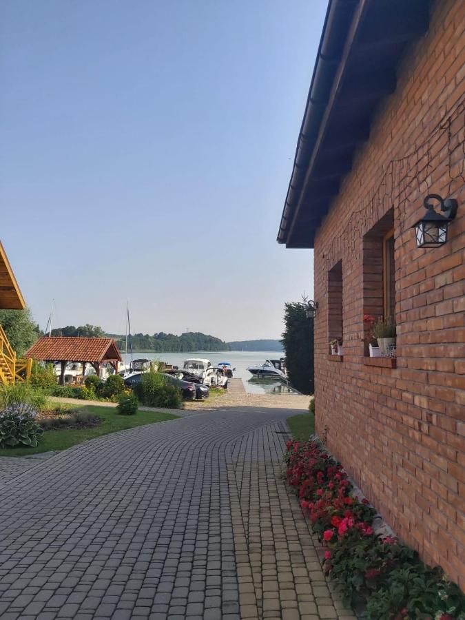 Sloneczny Port Bed & Breakfast Mikołajki Bagian luar foto
