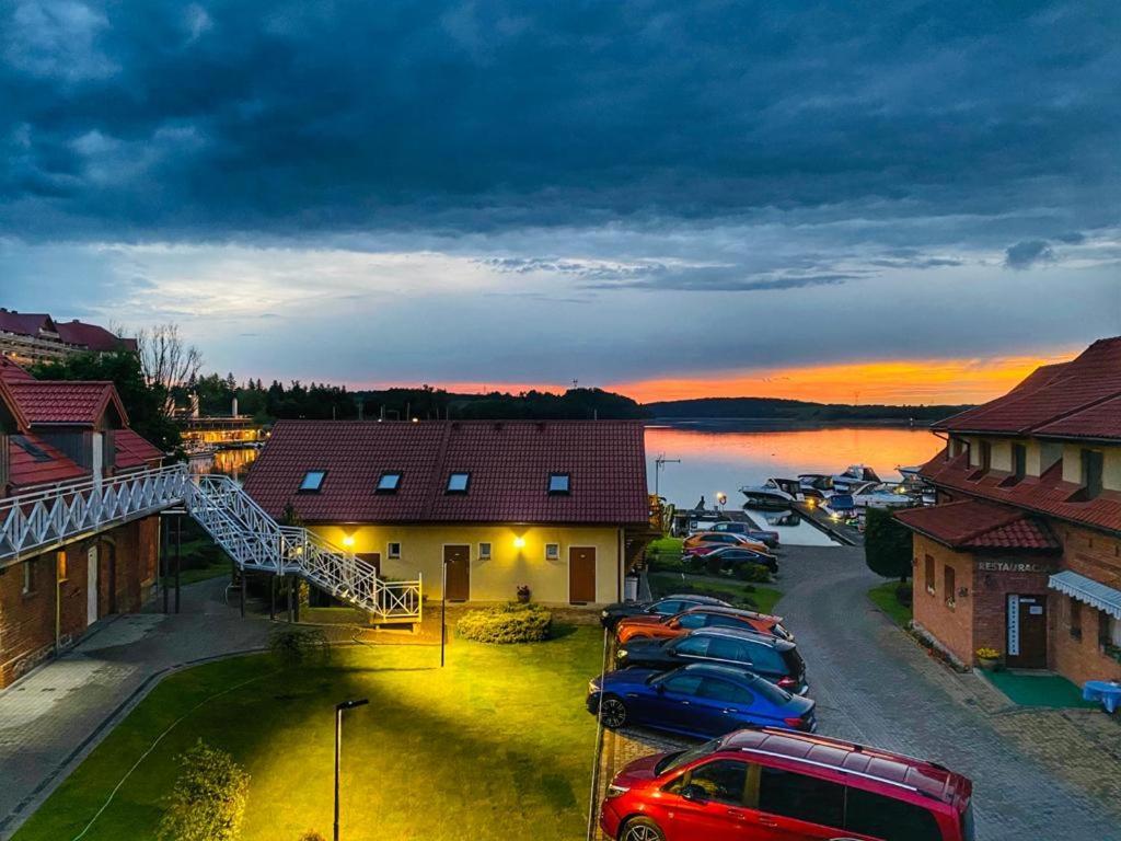 Sloneczny Port Bed & Breakfast Mikołajki Bagian luar foto