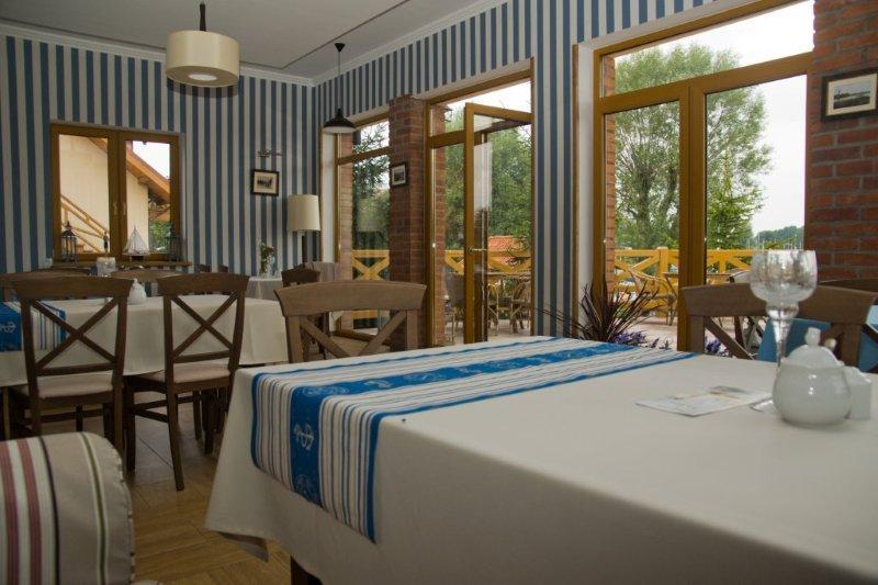 Sloneczny Port Bed & Breakfast Mikołajki Bagian luar foto