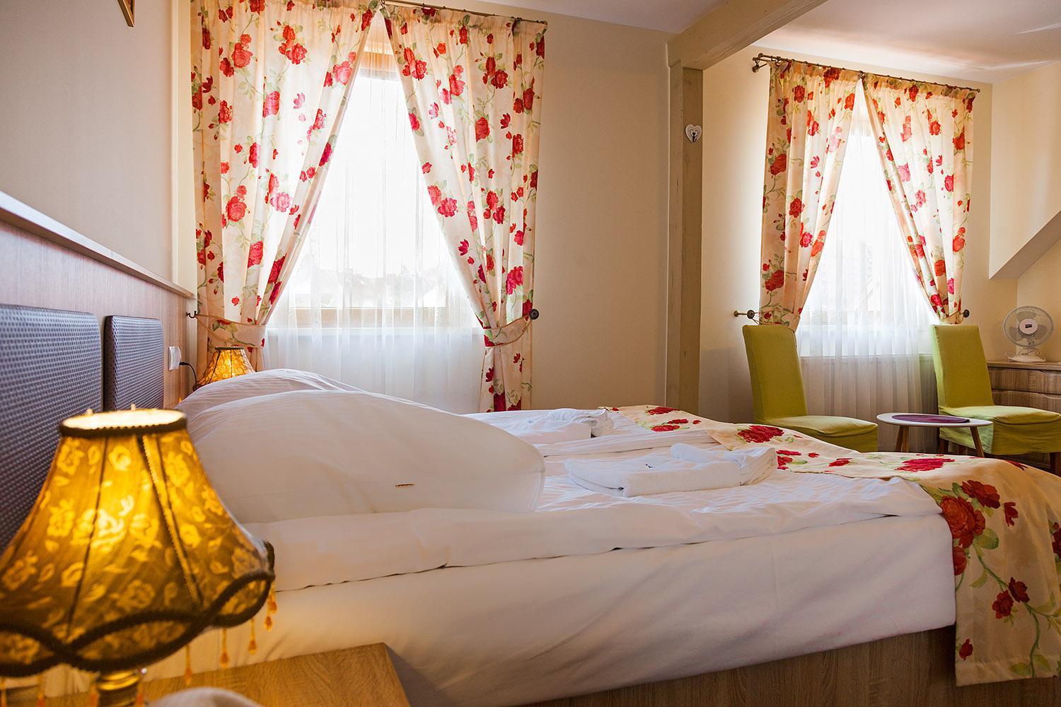Sloneczny Port Bed & Breakfast Mikołajki Bagian luar foto