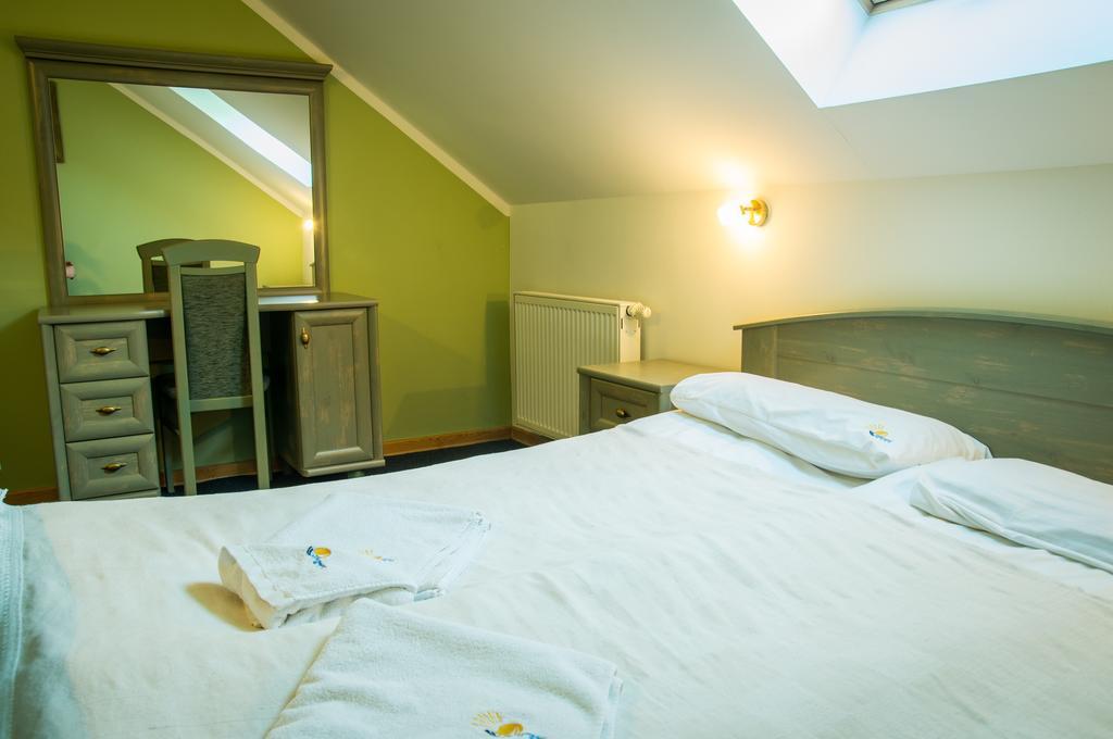 Sloneczny Port Bed & Breakfast Mikołajki Ruang foto
