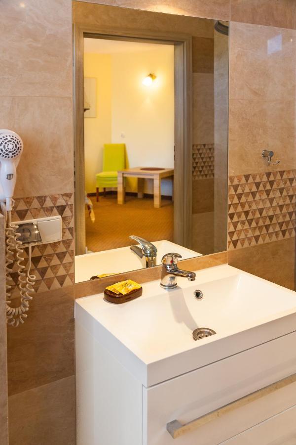Sloneczny Port Bed & Breakfast Mikołajki Bagian luar foto